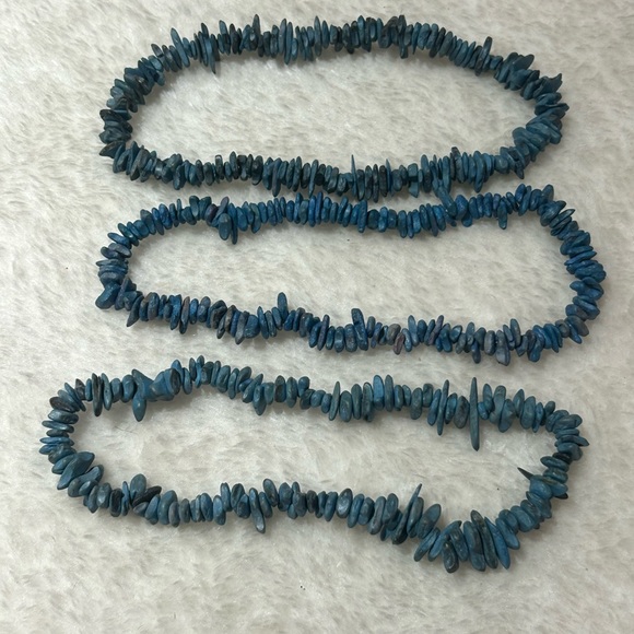 VINTAGE PUKA SHELL JEWELRY - Picture 5 of 9